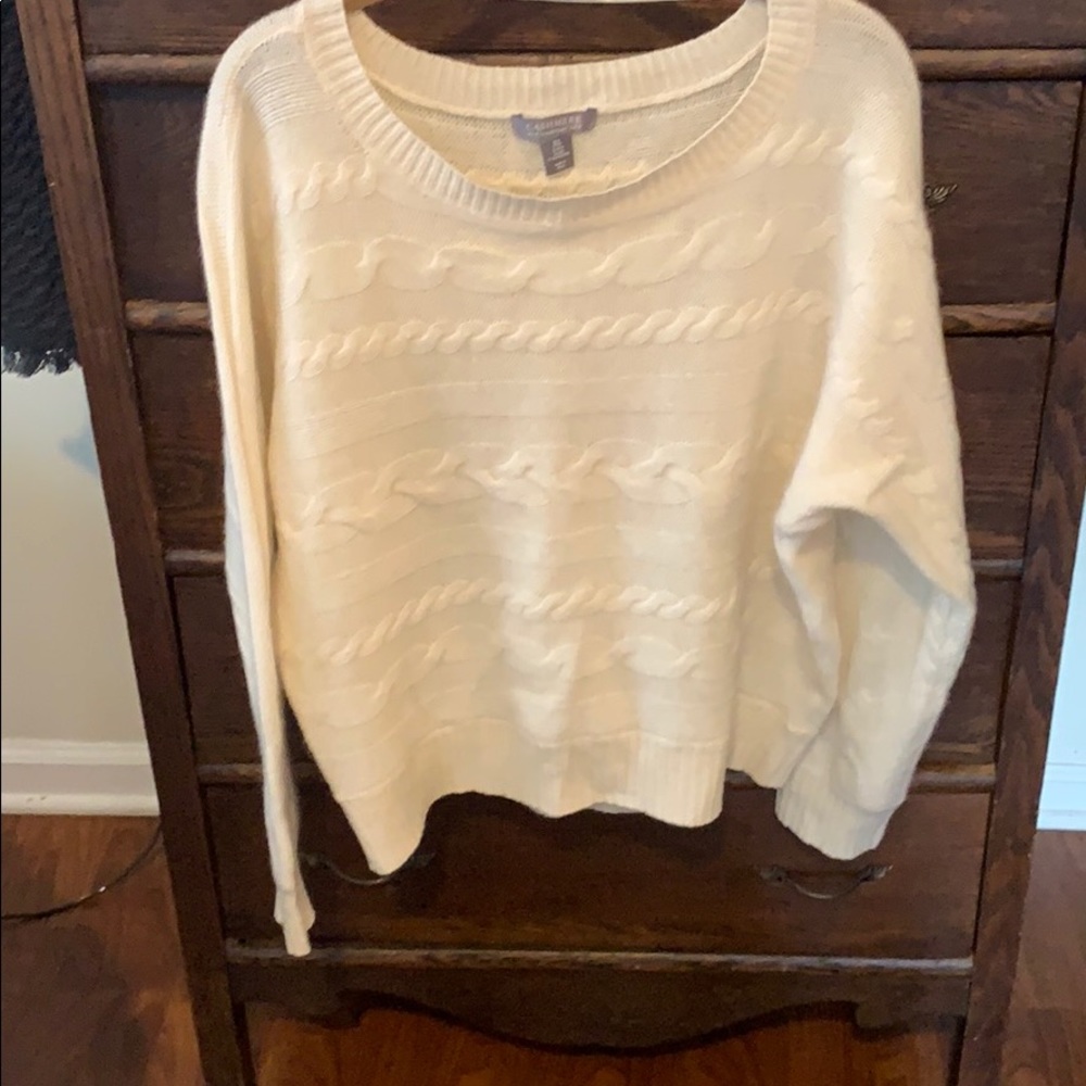 Cashmere by Charter Club size X-L  cream sweater